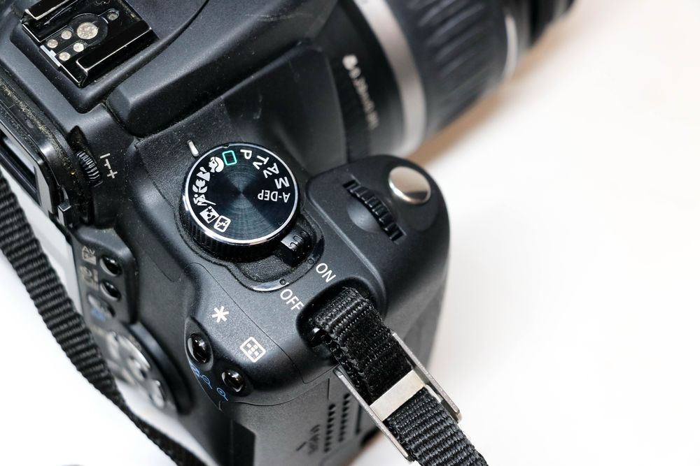 Canon EOS 350D + 18-55mm