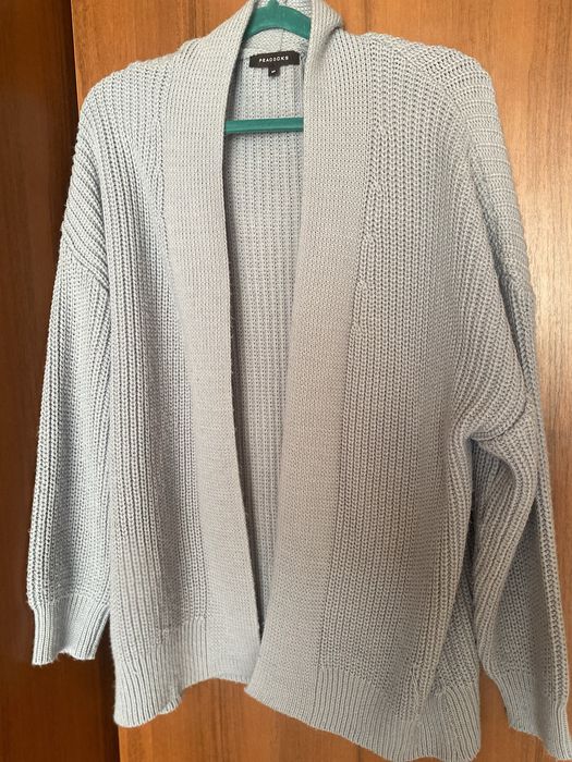 Кардиган в ідеальному стані