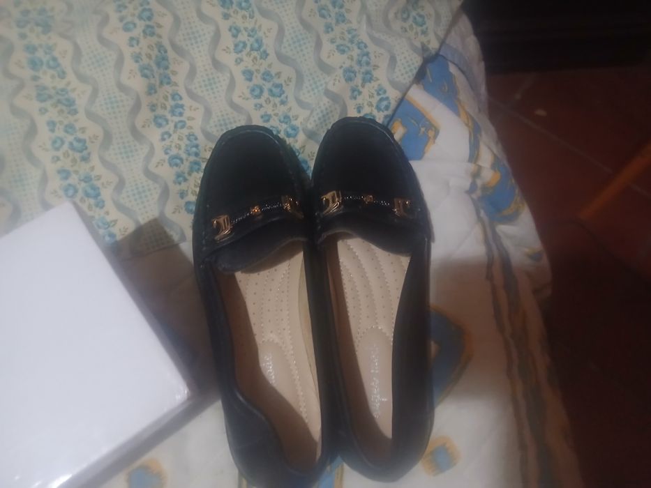 Sapatos de mulher número 38 novos sem uso