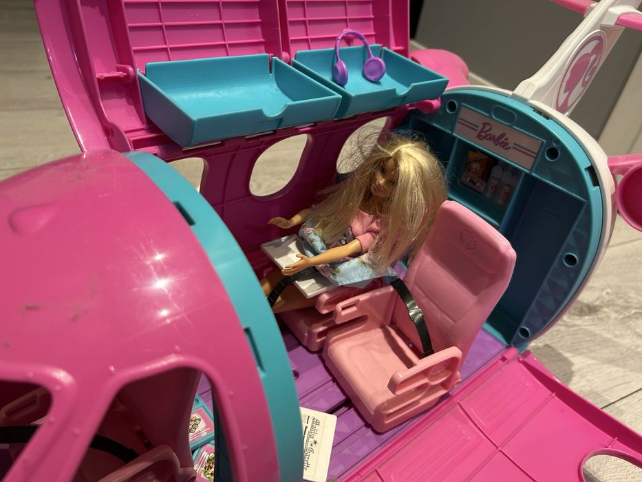 Barbie Samolot GDG76