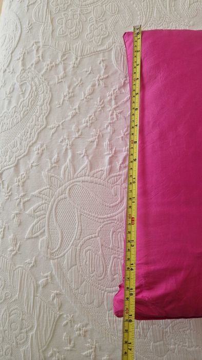 Conjunto 2 almofadas rosa fuschia, com fecho