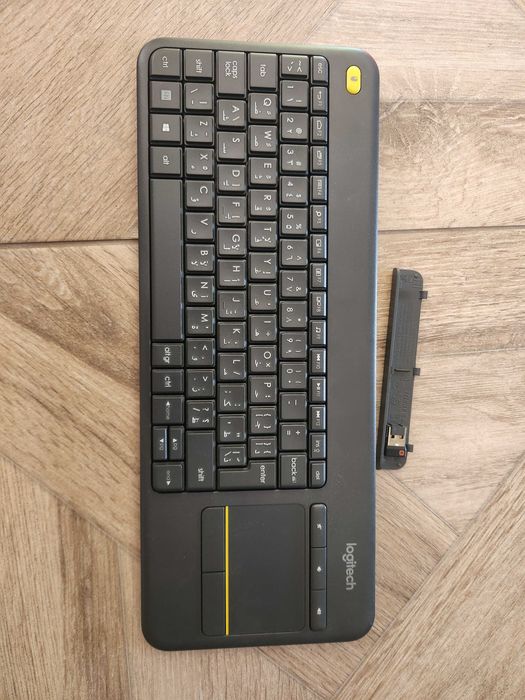 Klawiatura Logitech K400 Plus multimedialna bezprzewodowa