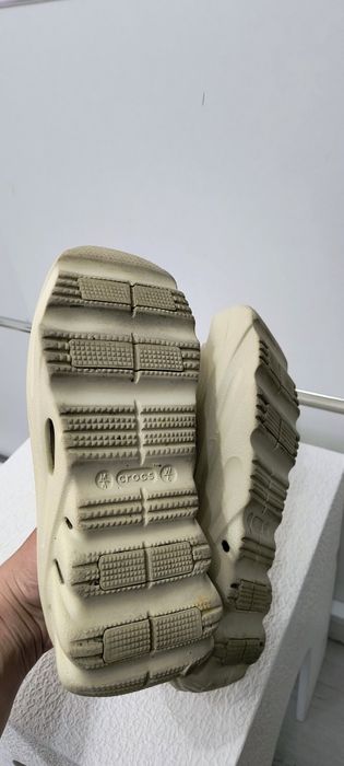 Crocs echo surge w6/37