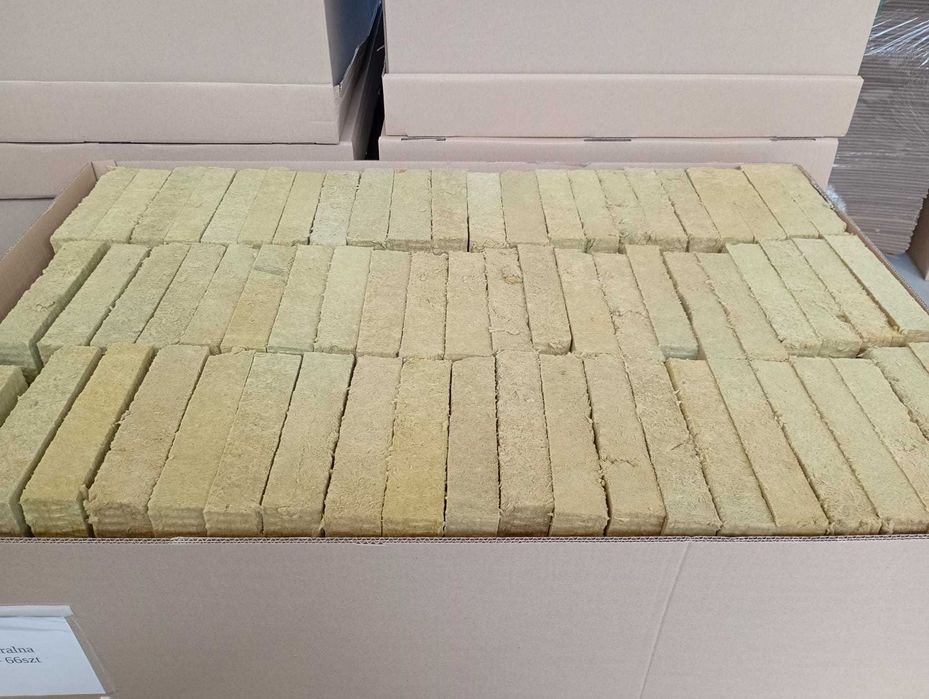 Płyty z wełny mineralnej Rockwool
