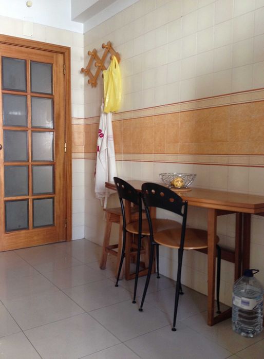 Quarto Individual em Lisboa - Telheiras - Lumiar – Despesas Incluídas e Recibos