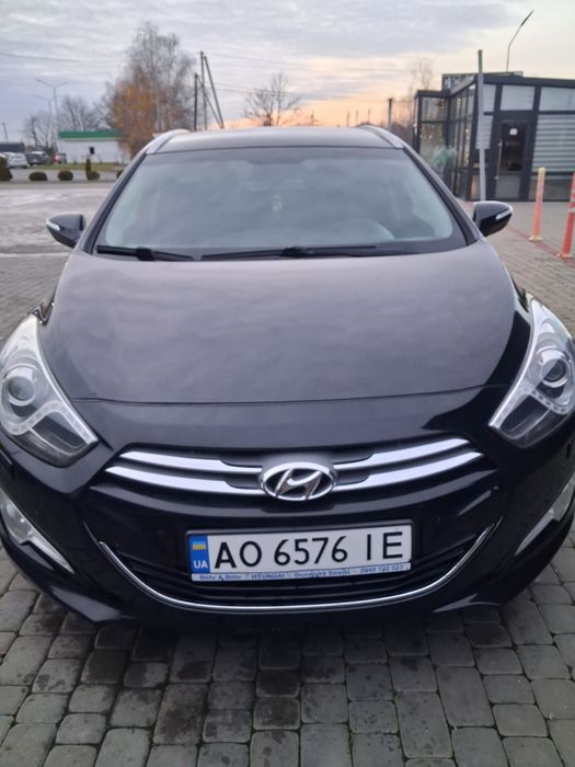 Хюндай  і 40 1,7 crdi 2013 р.в.