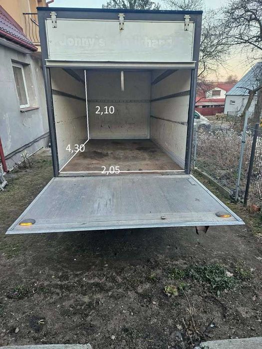 Zabudowa kontener z windą Sprinter