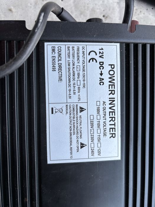 Przetwornica 12V/230V 600W UPS do pieca