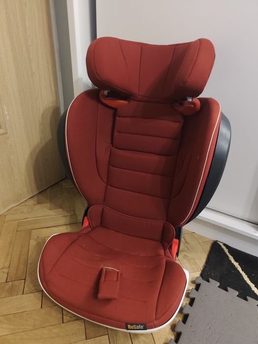 Fotelik samochodowy Izi Flex do 150cm