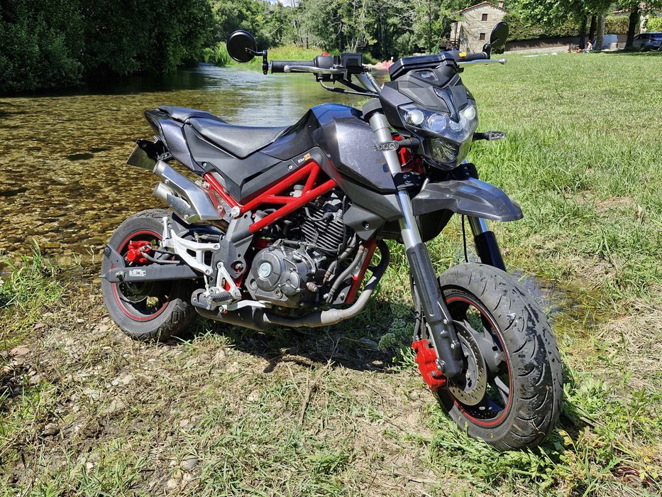 Benelli TNT 125