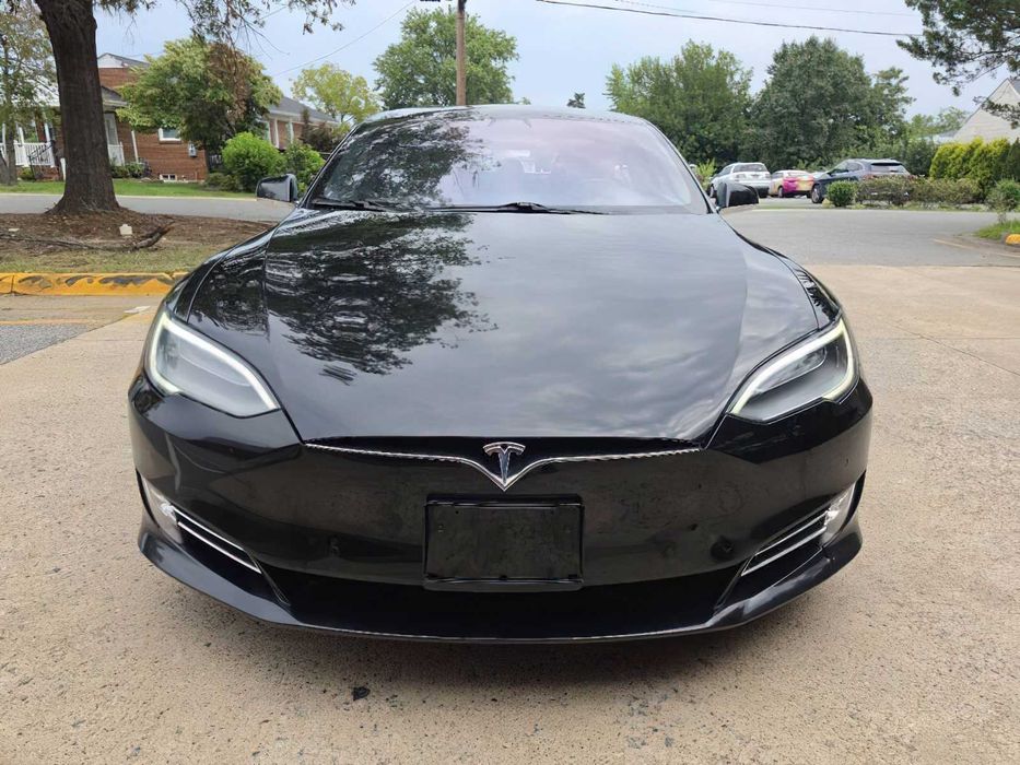 Tesla Model S 100D      2019