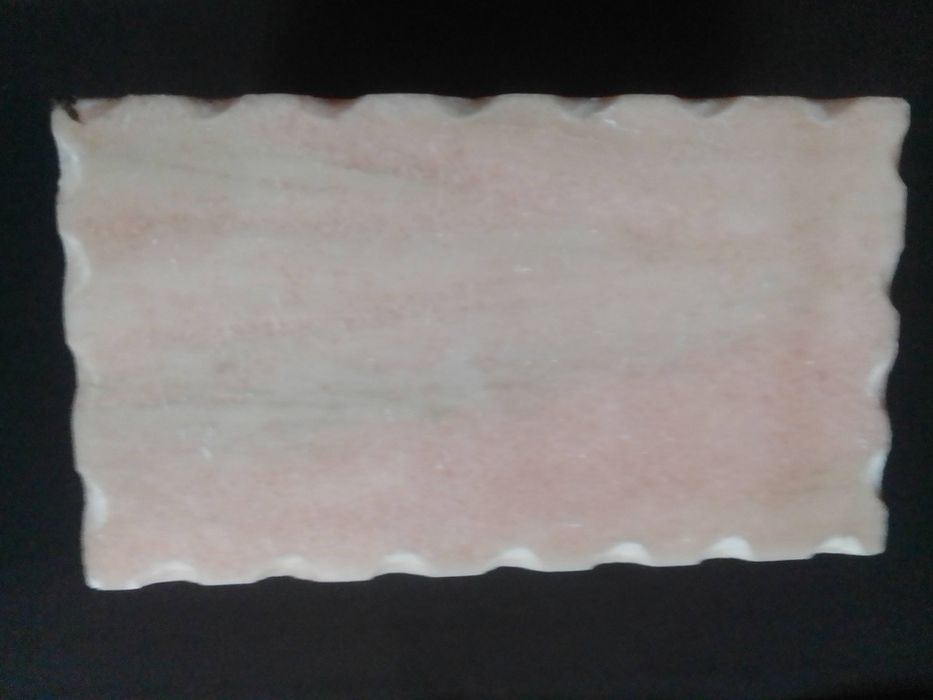 Caixa em pedra mármore rosa.12x12x7cm.