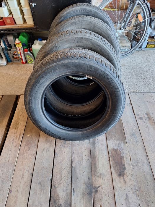 Opony zimowe Michelin.