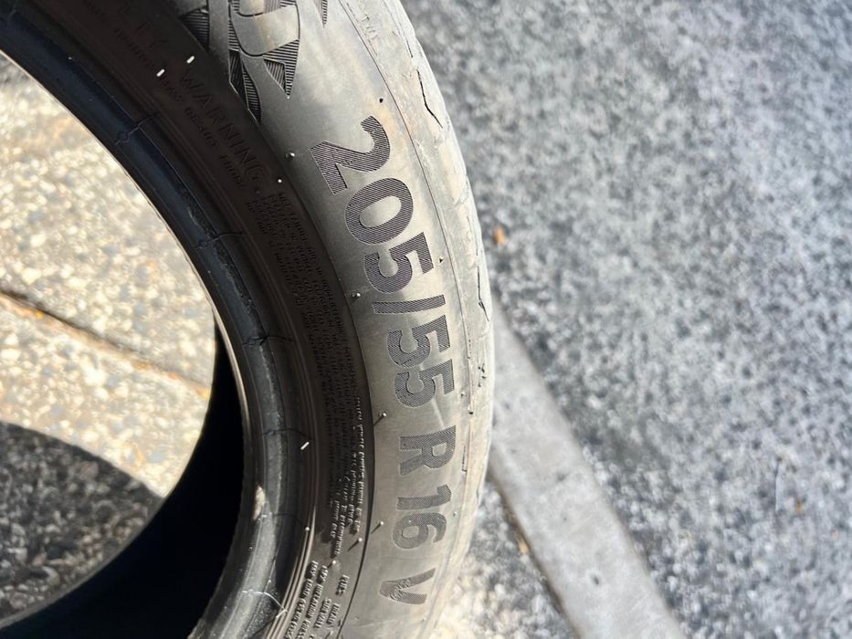 205/55/16 Continental 2 pneus
