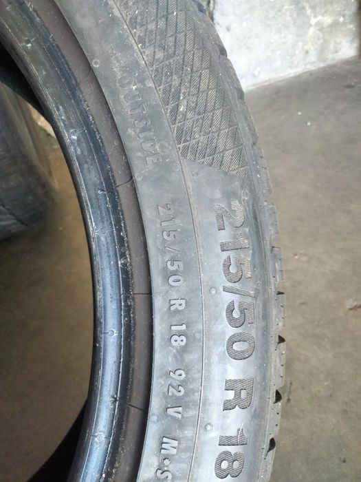 215 50R18 Continental