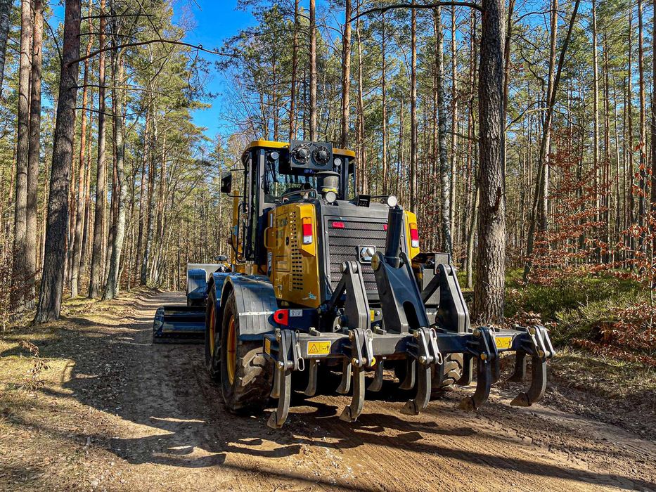 Równiarka drogowa XCMG GR135T  11 ton