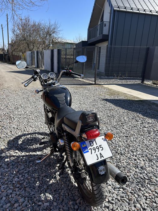 Royal Enfield Rumbler (Bullet)