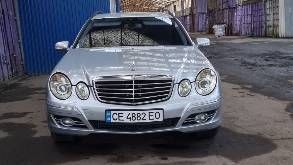 Mercedes-Benz E280 3.0