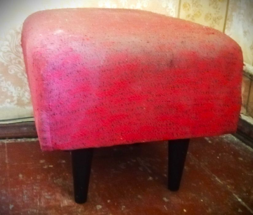 Стол раскладной ссср, сервант, кровать, тумба