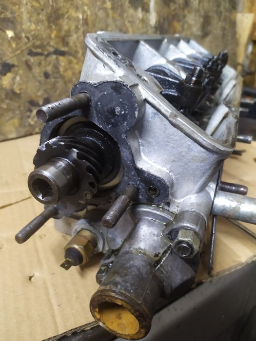 Головка блока цилиндров Таврия Славута