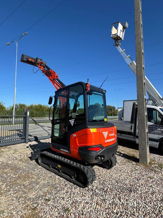 Usługi Wypozyczalnia  Wynajem  Mini-koparka 400 doba