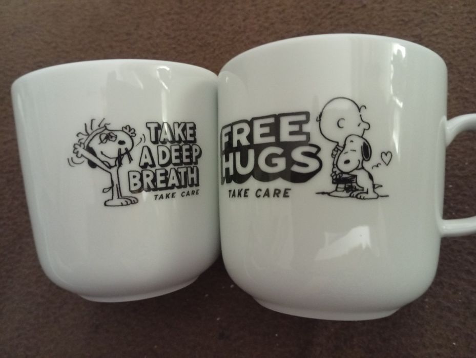 Canecas de coleção dos peanuts