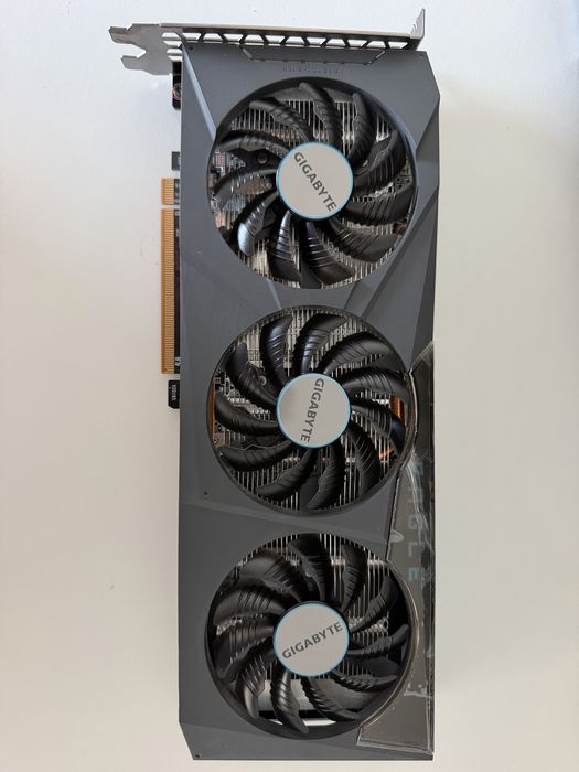 Gigabyte Radeon RX 6600 XT EAGLE 8GB