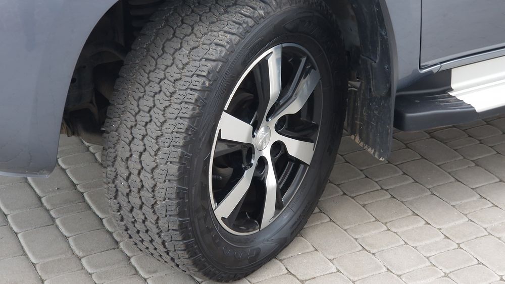 Пікап Peugeot LANDTREK 2023 рік.