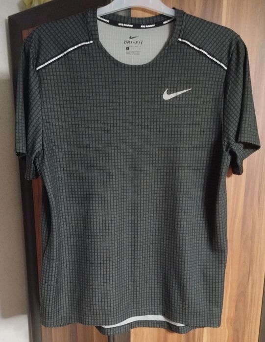 Koszulka męska Nike Dri Fit rozmiar L stan idealny