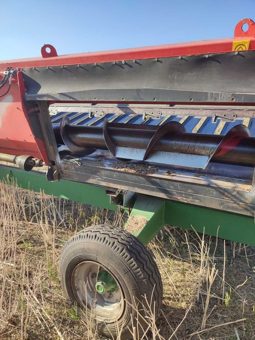 Жатка соняшникова Capello SR740