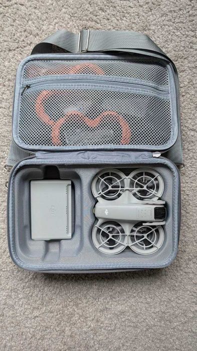 Drone DJI Neo Comando RC-N3 Pack Completo com 2 Malas e Acessórios