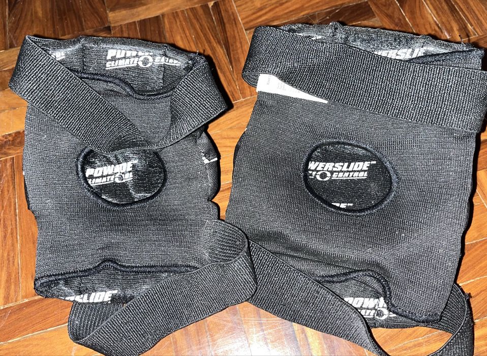 Patins de Quatro Rodas com Proteções - Criança