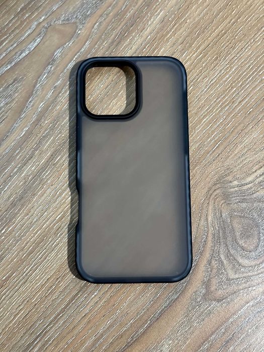 Capa Apple Smoke para iPhone 16 Pro Max - Preto Fosco