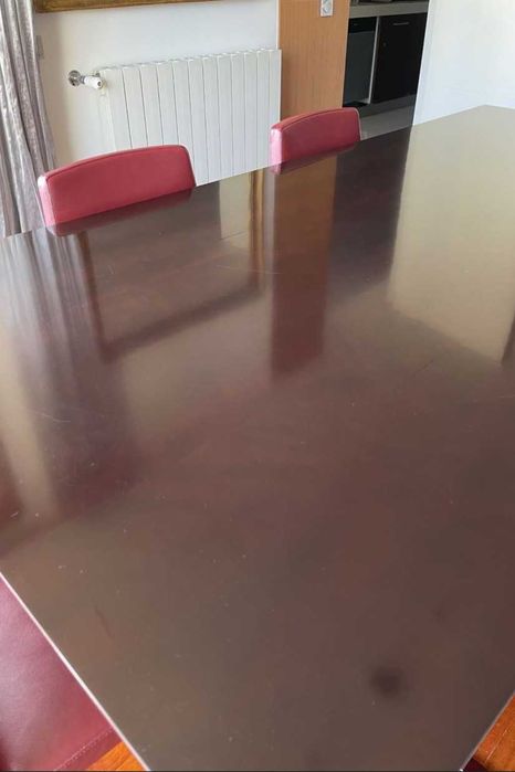 Mesa de jantar com 6 cadeiras