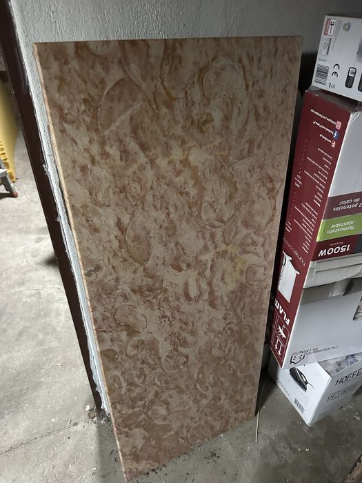 Tampos 2 de movel de sala em pedra cor de rosa