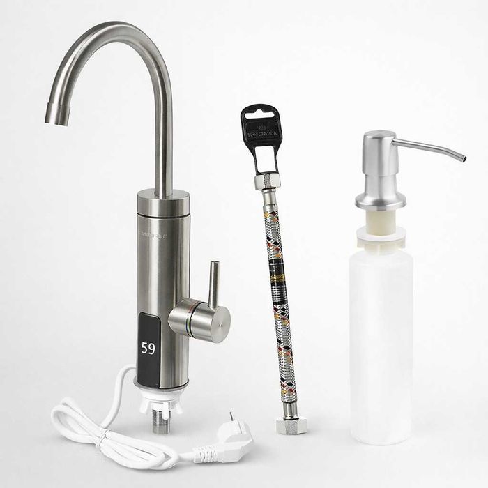 Готове рішення для дачі: водонагрівач з дисплеєм, 3кВт + шланг+дозатор