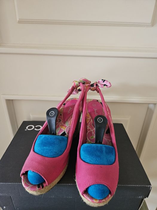 Letnie buty/espadryle na koturnie r 38