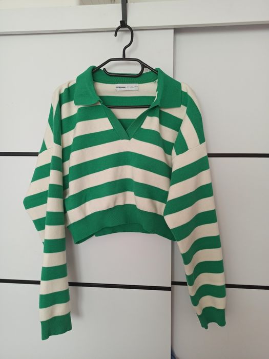 Sweterek w paski zielony