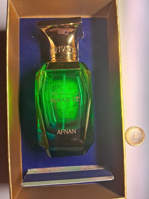 Doação frascos perfume vazios colecionador