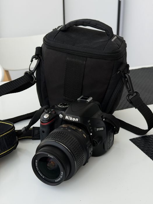 Фотоапарат D5100