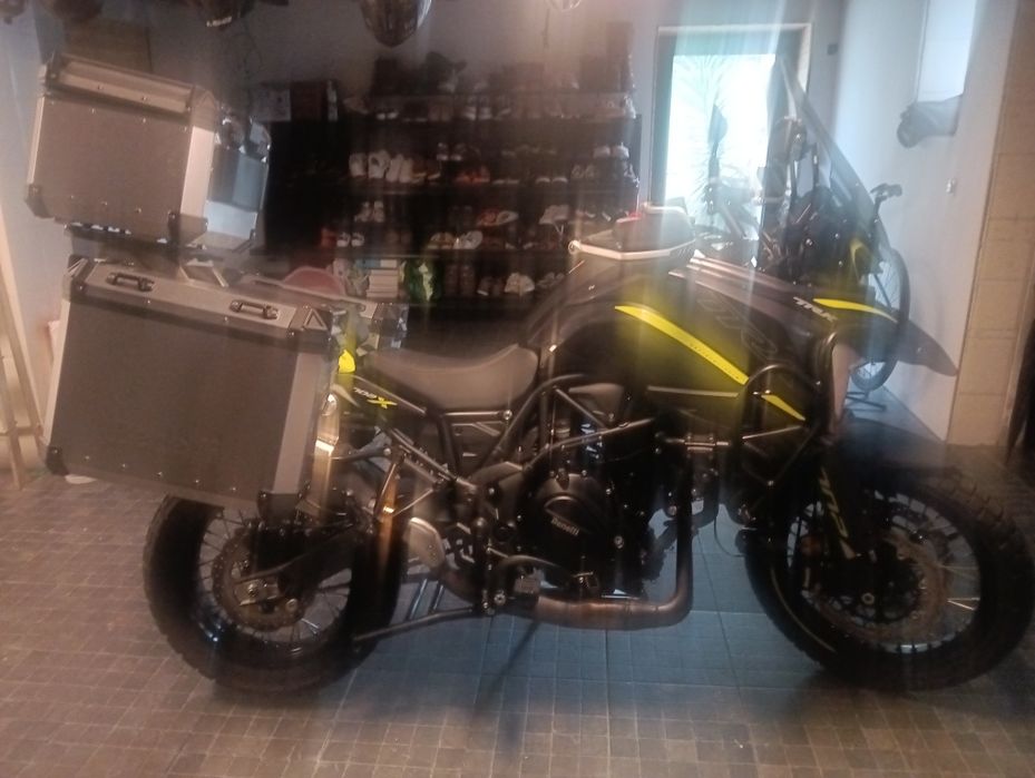 OFERTA de GPS zumo da Garmin Benelli TRK 702X