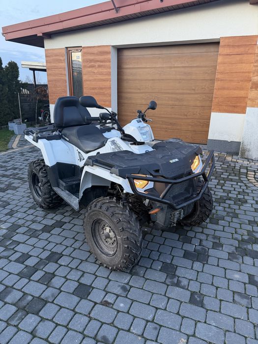 Quad polaris 570
