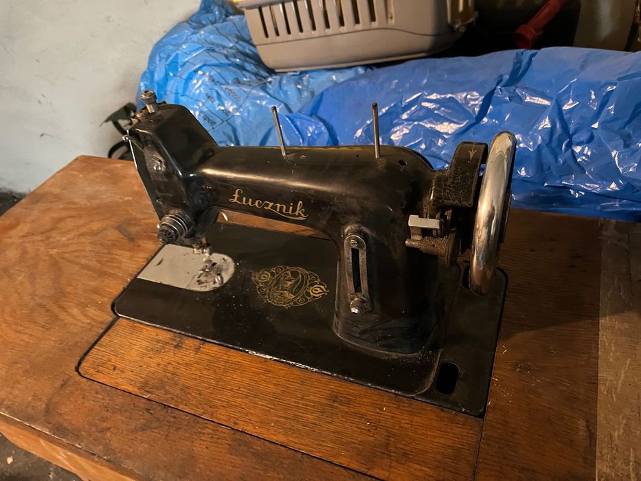 Maszyna do szycia Łucznik