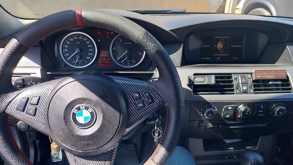 Bmw serie 5  e61 2006