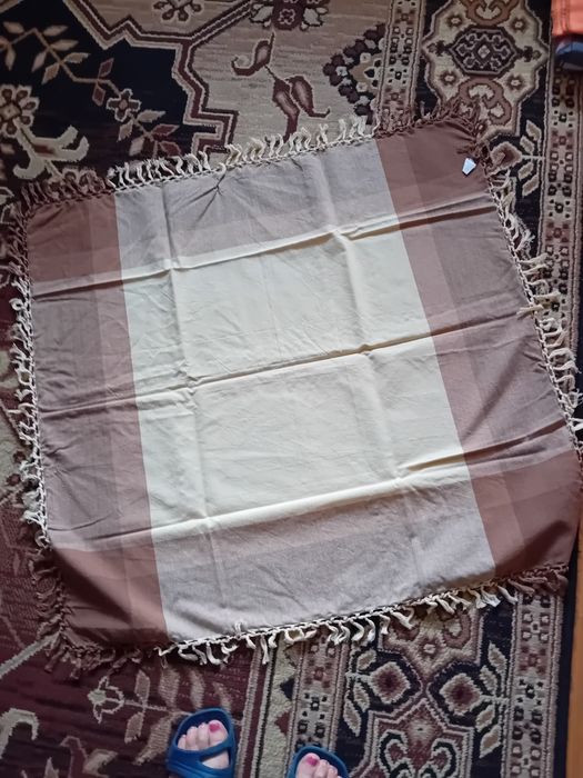 Obrus bawełniany z frędzlami