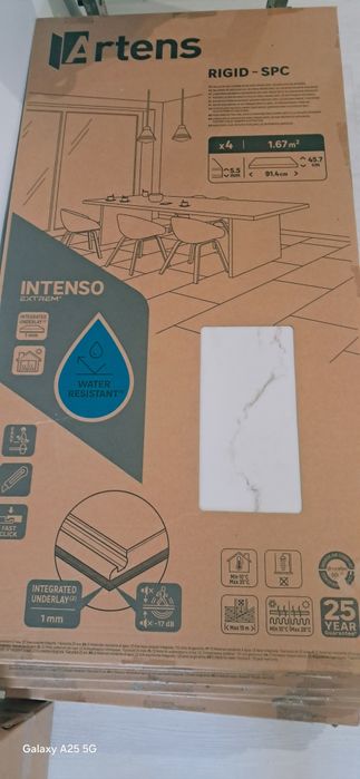 Pavimento Vinílico Artens -  Efeito Mármore Branco