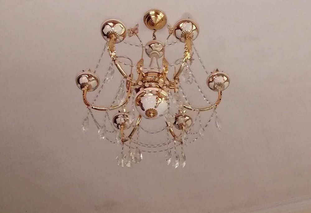 Candeeiro de cristal.