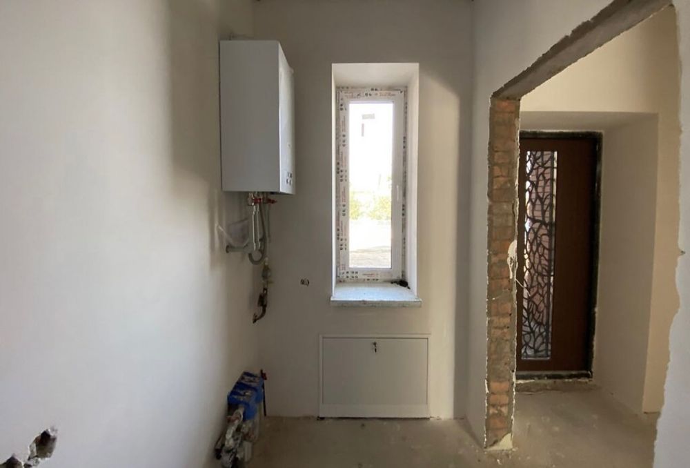 Продам Двох поверховий будинок супер локація