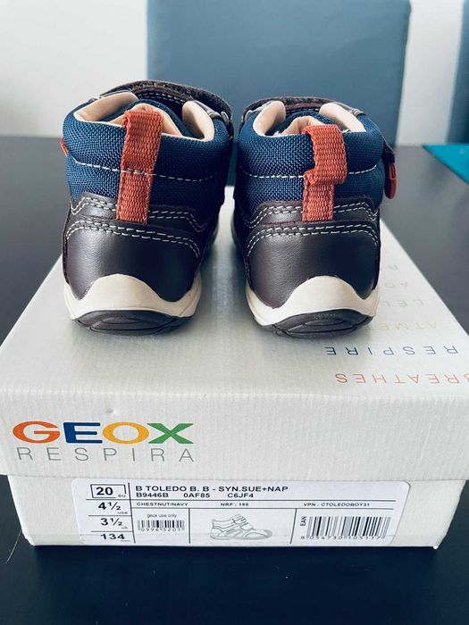 Botas Geox T. 20 Novas