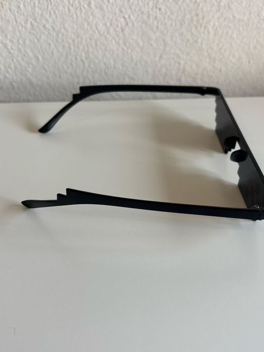 Óculos Pixels pretos